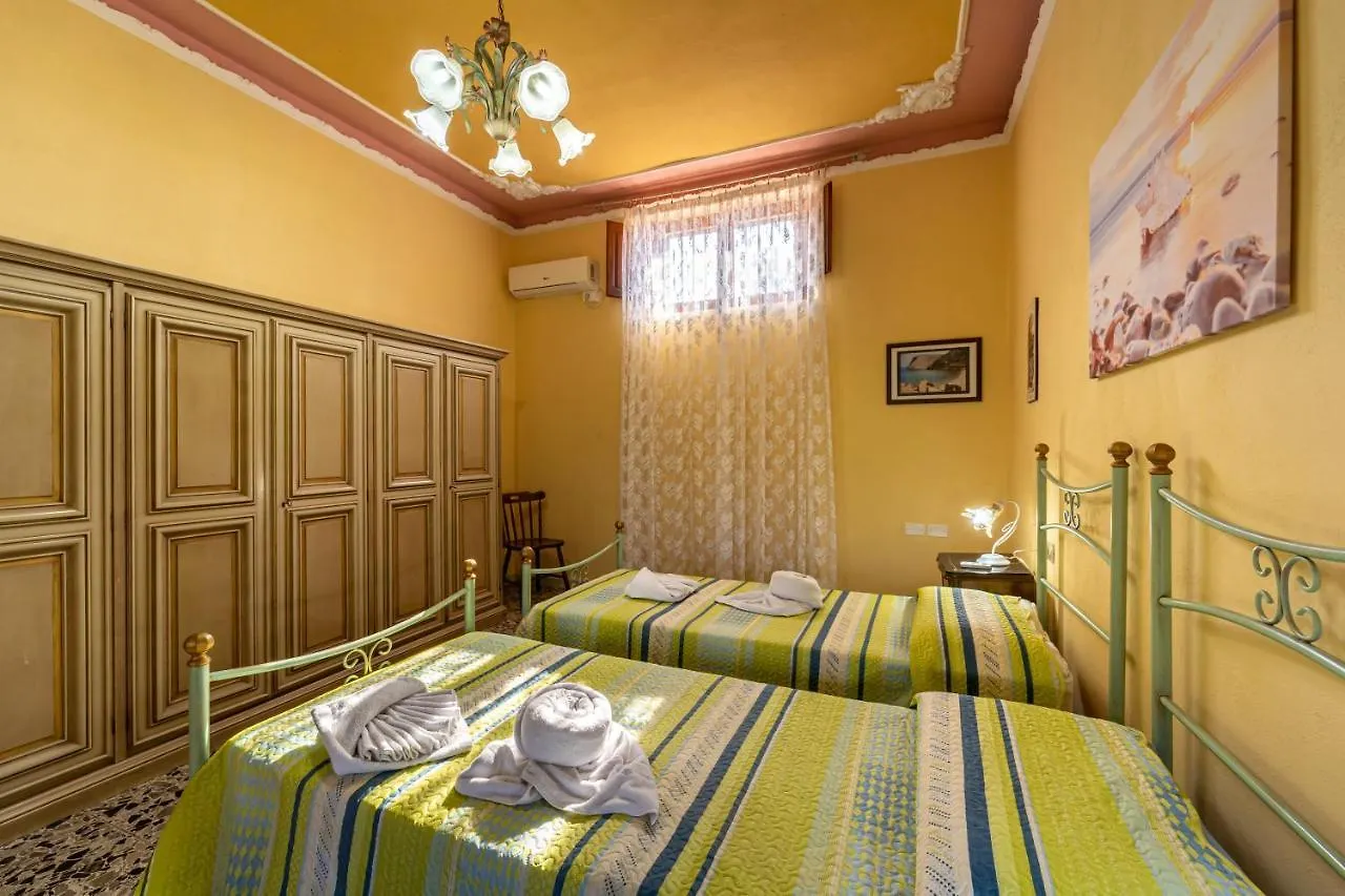 Casa Lamarmora Nebida 0*,  Italia