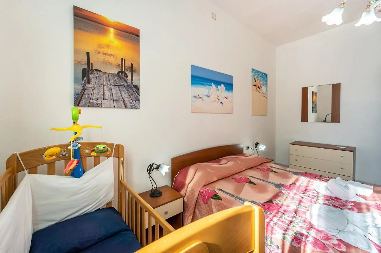 Casa Lamarmora Nebida 0*,